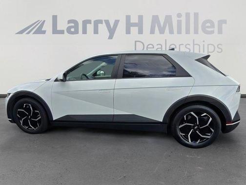 2023 Hyundai IONIQ 5 SE