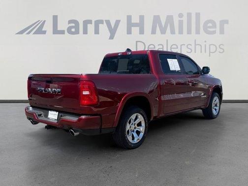 Delmonico Red Pearlcoat 2025 RAM 1500 Big Horn