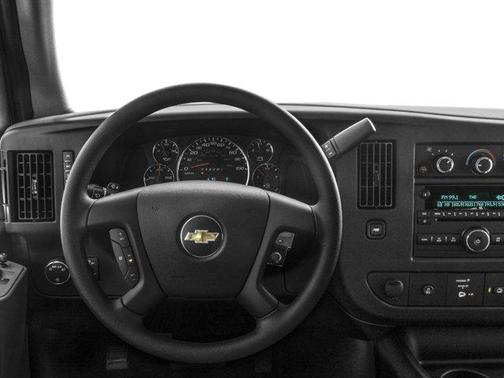 Summit White 2018 Chevrolet Express 3500 LS