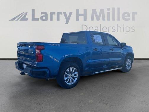 2022 Chevrolet Silverado 1500 Custom