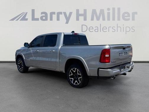 Billet Silver Metallic Clearcoat 2025 RAM 1500 Laramie