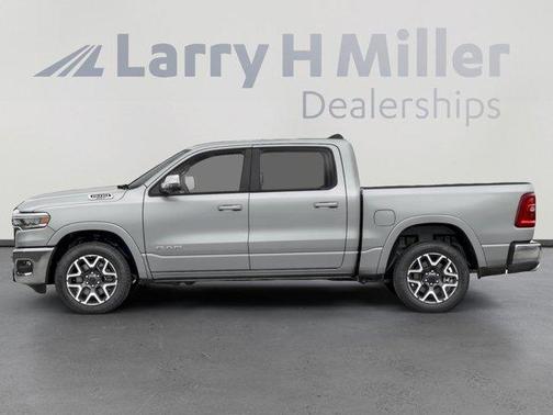 Billet Silver Metallic Clearcoat 2025 RAM 1500 Laramie