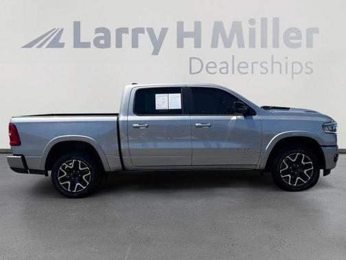 Billet Silver Metallic Clearcoat 2025 RAM 1500 Laramie