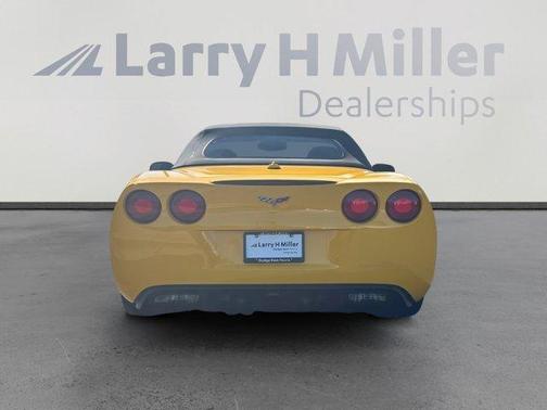 2005 Chevrolet Corvette 