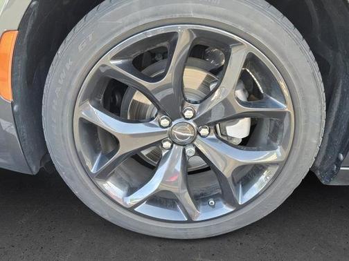 2022 Chrysler 300 Touring L
