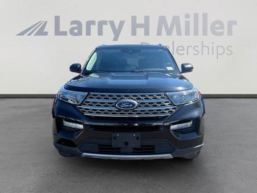 Agate Black Metallic 2022 Ford Explorer Limited