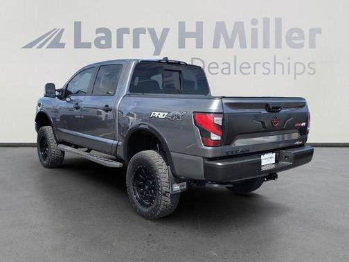 2024 Nissan Titan PRO-4X