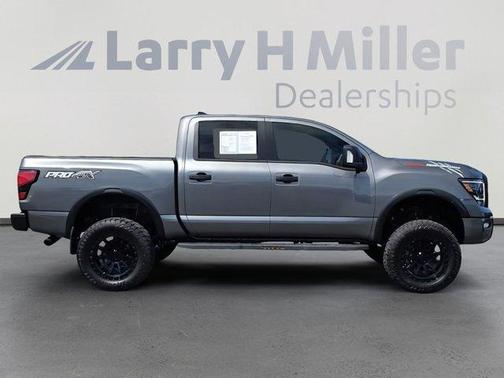 2024 Nissan Titan PRO-4X