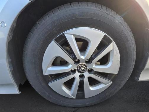 2018 Toyota Prius Four