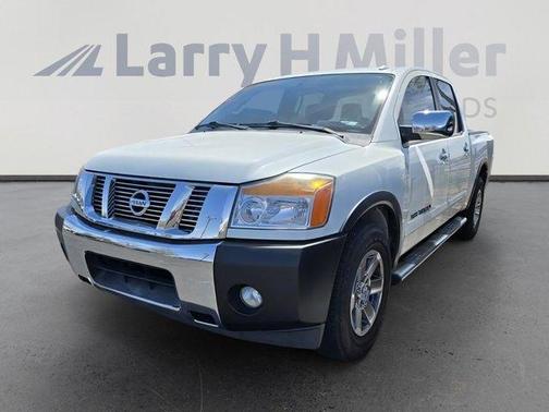 2015 Nissan Titan SV