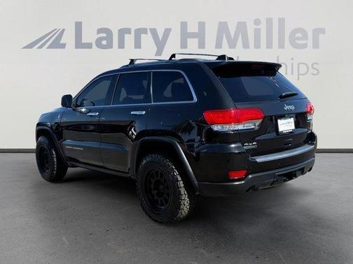 Brilliant Black Crystal Pearlcoat 2015 Jeep Grand Cherokee Limited
