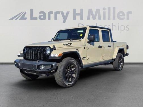 2022 Jeep Gladiator Sport