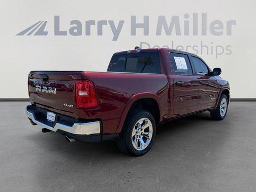 Delmonico Red Pearlcoat 2025 RAM 1500 Big Horn