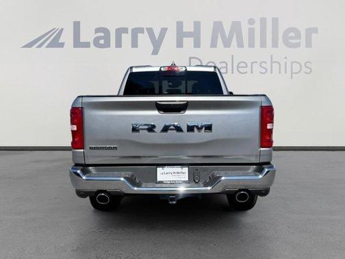 Billet Silver Metallic Clearcoat 2025 RAM 1500 Big Horn
