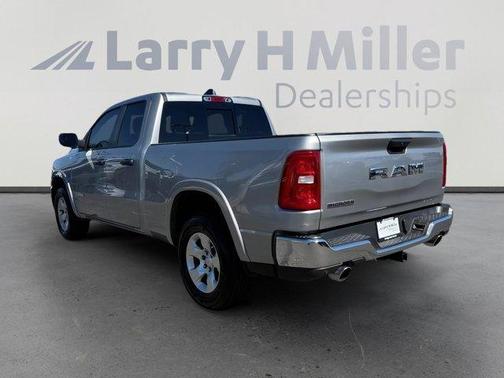 Billet Silver Metallic Clearcoat 2025 RAM 1500 Big Horn