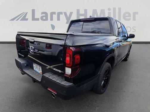 2023 Honda Ridgeline Black Edition