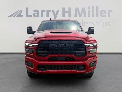 Molten Red Pearlcoat 2026 RAM 2500 Laramie