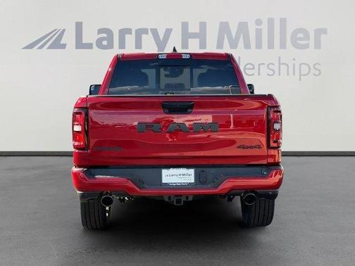 Molten Red Pearlcoat 2026 RAM 1500 Laramie