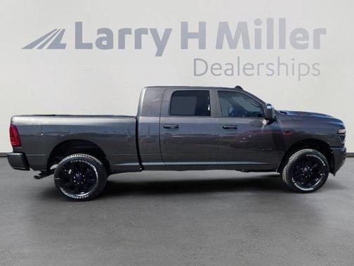 2025 RAM 3500 Laramie