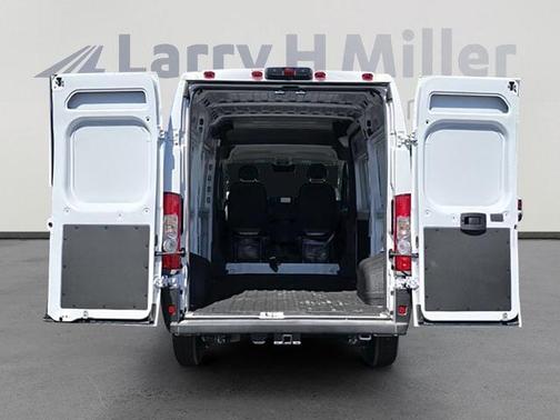 2025 RAM ProMaster 1500 Base