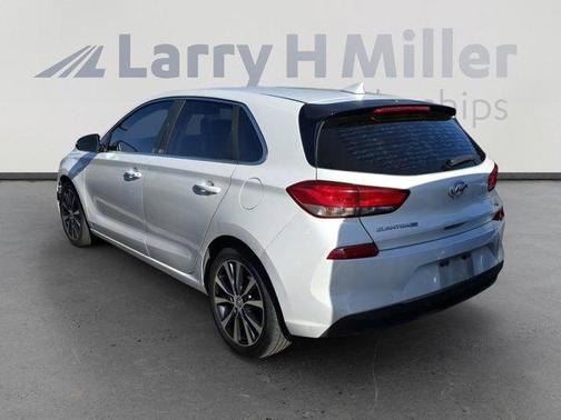 2018 Hyundai Elantra GT Base