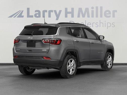 2023 Jeep Compass Latitude Lux