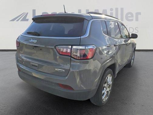 2023 Jeep Compass Latitude Lux