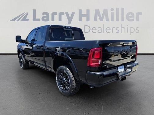 2025 RAM 3500 Limited