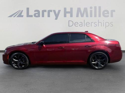Velvet Red Pearlcoat 2021 Chrysler 300 Touring