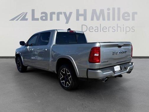 Billet Silver Metallic Clearcoat 2025 RAM 1500 Laramie