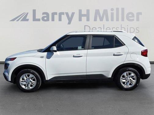 2020 Hyundai VENUE SEL