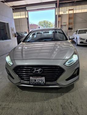 2018 Hyundai SONATA SE