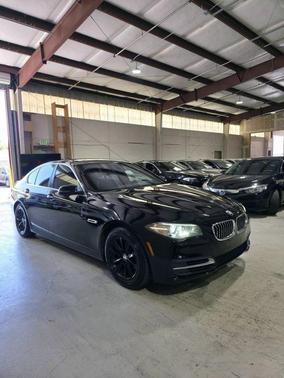 2014 BMW 528 528i Sedan 4D