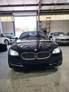 2014 BMW 528 528i Sedan 4D