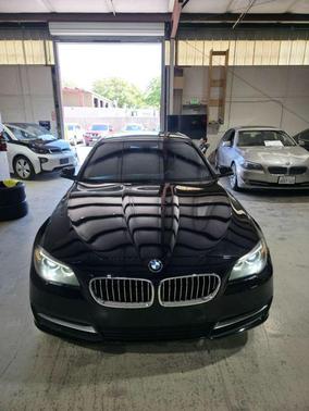 2014 BMW 528 528i Sedan 4D
