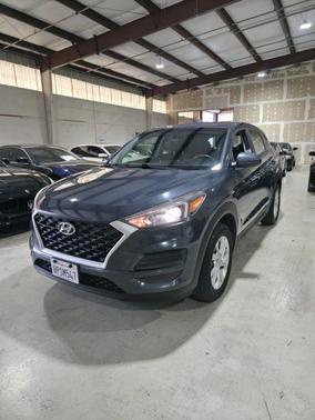 2019 Hyundai TUCSON SE