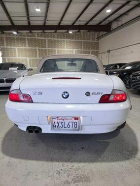 2001 BMW Z3 2.5i Roadster