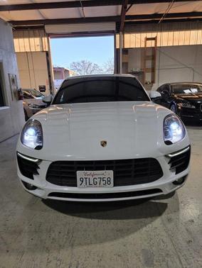 2017 Porsche Macan S