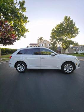 2017 Audi Q7 2.0T Premium