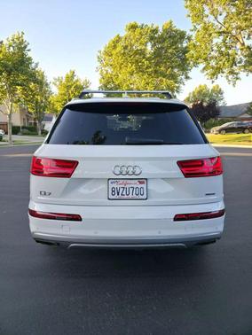 2017 Audi Q7 2.0T Premium