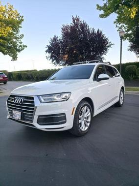 2017 Audi Q7 2.0T Premium