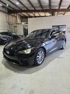 Black 2015 INFINITI Q50 Premium
