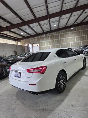 2015 Maserati Ghibli Base