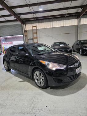 2016 Hyundai Veloster Base