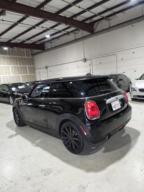 2015 MINI Hardtop Cooper