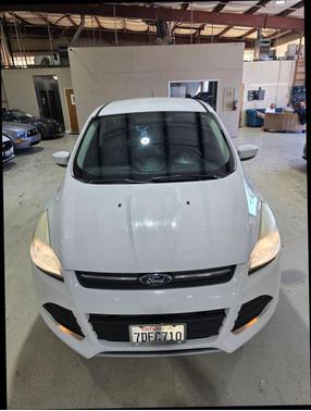 White 2014 Ford Escape SE