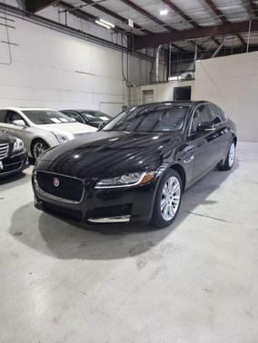 2016 Jaguar XF 35t Premium