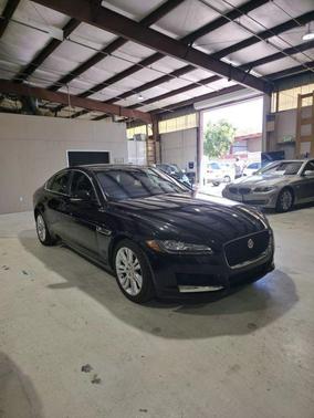 2016 Jaguar XF 35t Premium