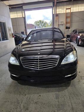 2012 Mercedes-Benz S-Class S 550 Sedan 4D
