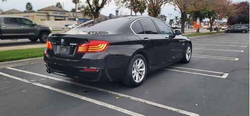 2015 BMW 528 528i Sedan 4D